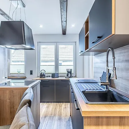 Appartement Fewo1846 - App Hamburg - Komfortable Mit 3 Schlafzimmern Im 1 Og