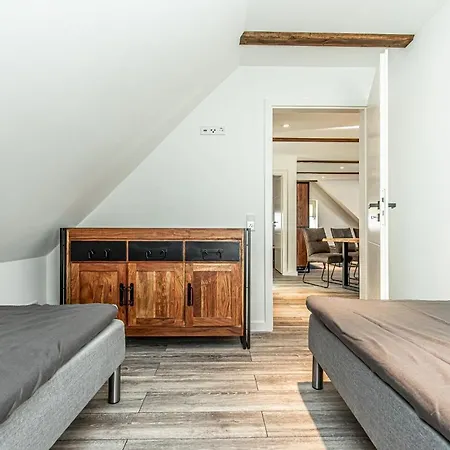 Appartement Fewo1846 - App Hamburg - Komfortable Mit 3 Schlafzimmern Im 1 Og *